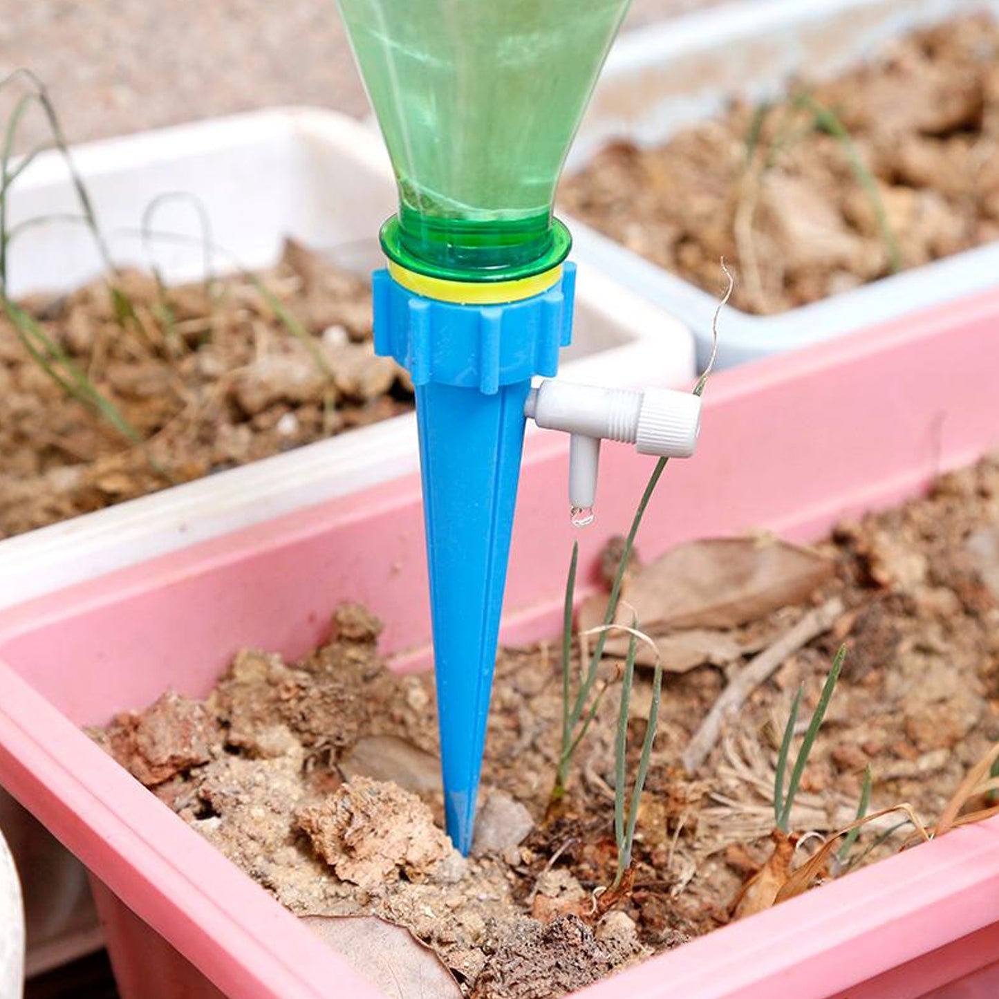 7412 Plant Watering Spikes Self Watering Spikes Water Dripper For Plants Adjustable Plant Watering Devices With Slow Release Control Valve Switch (1pc)