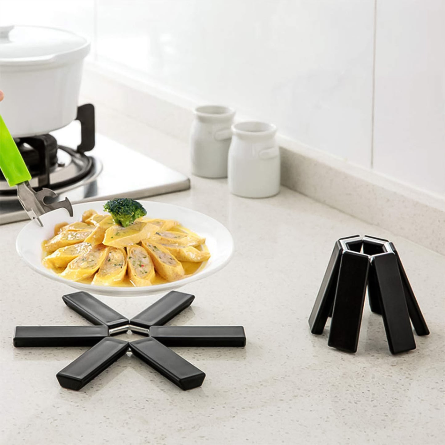 Foldable Non-slip Heat-resistant Plastic Hotmat For Kitchen