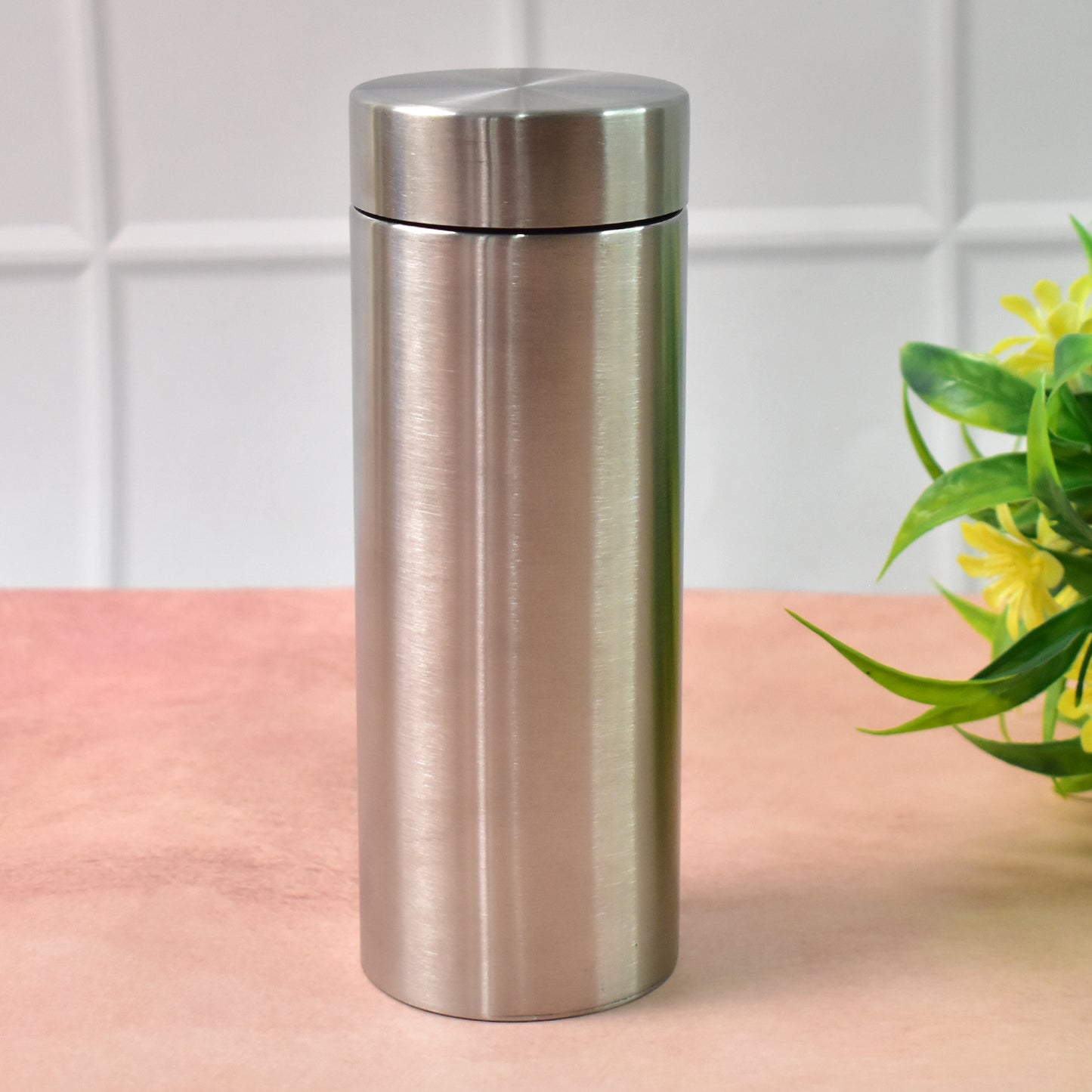 Double Walled Vacuum Insulated Water Bottle (350 Ml Approx)