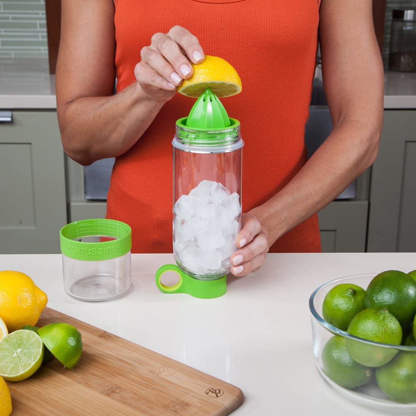 2414 Citrus Juicer Bottle Instant Juice Sports Bottle Juice Maker Infuser Bottle