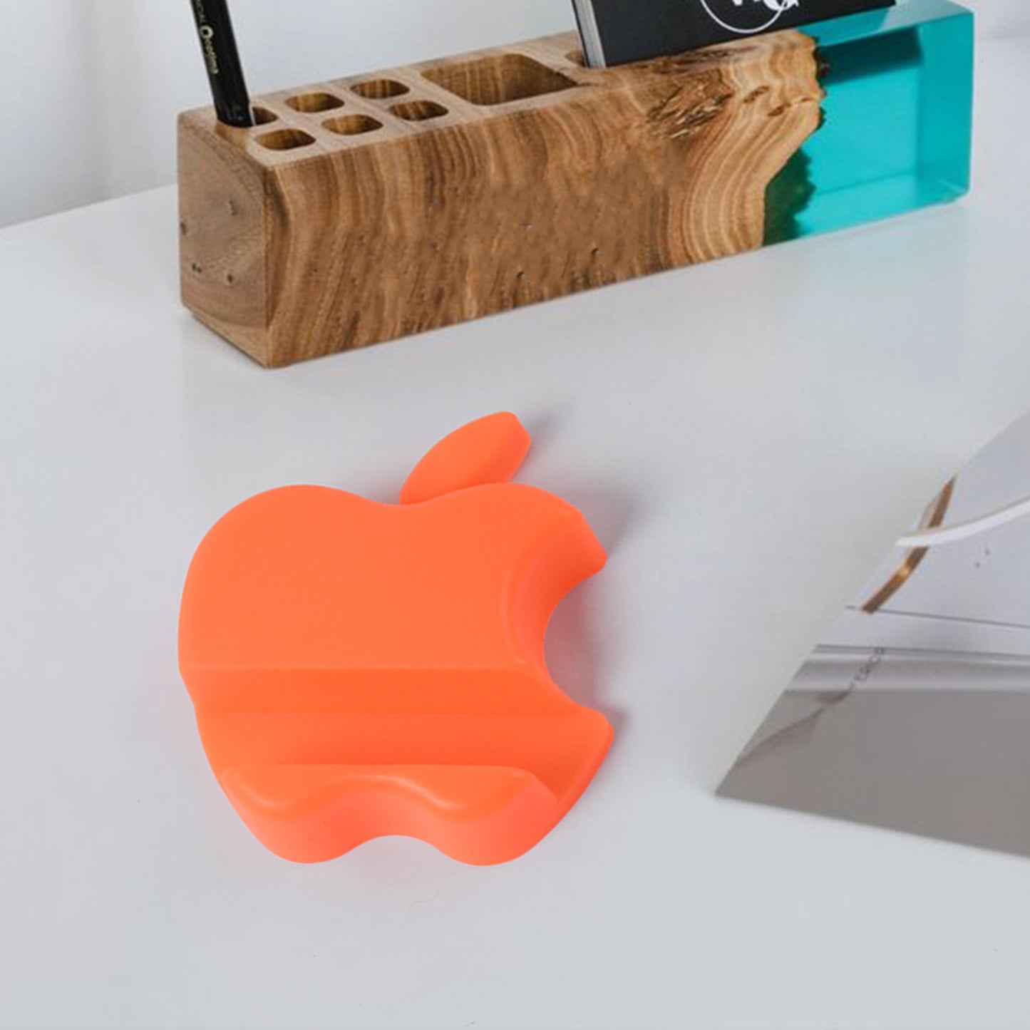 Apple-shaped Plastic Mobile Phone Holder (1 Pc Mix Color)