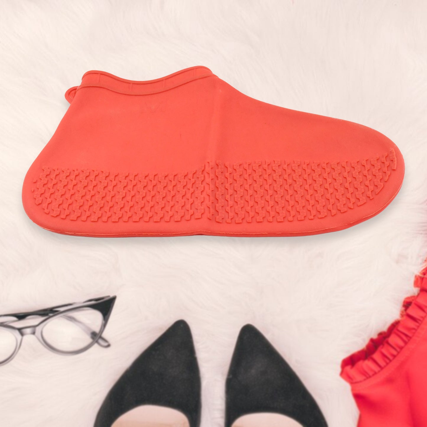 17985 Non-slip Silicone Rain Reusable Anti Skid Waterproof Fordable Boot Shoe Cover (Medium Size 1 Pair Red)