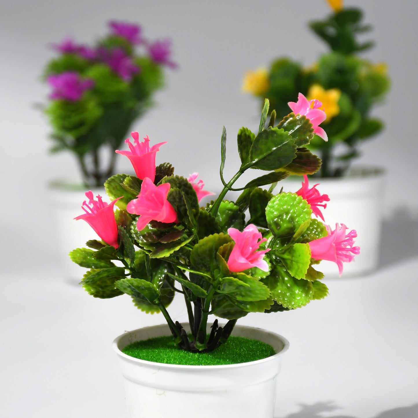 4950 Flower Pot Artificial Decoration Plant Natural Look Plastic Material For Home Hotels Office Multiuse Pot