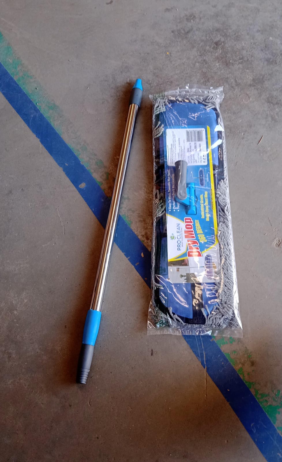 Wet And Dry Cotton Pad Floor Mop With Long Aluminium Handle (1 Pc Large)