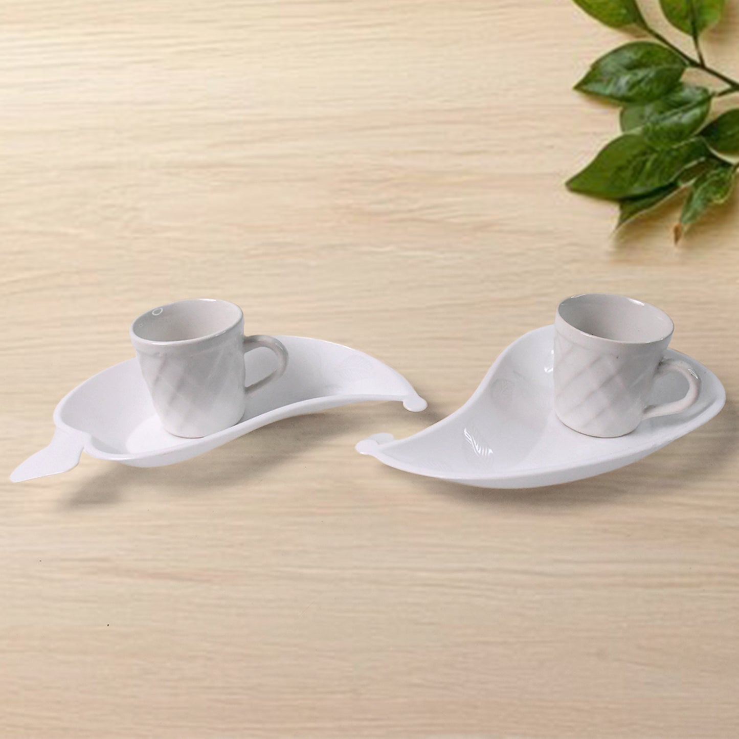 Unibic Ceramic Tea Cups With Plastic Leaf Shape Tray  Platter (6 Pcs Set)